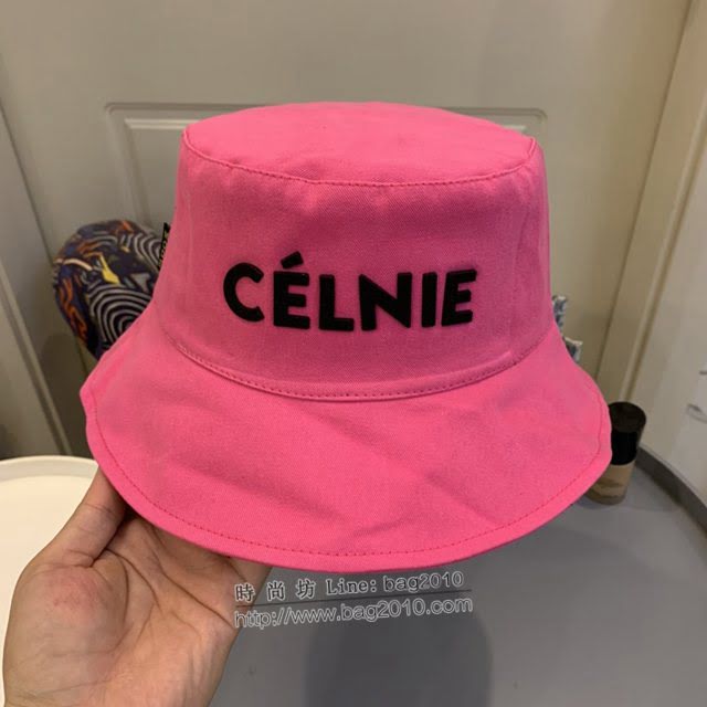 CELINE新品女士帽子 賽琳立體彩虹字母炫彩系列漁夫帽  mm1618